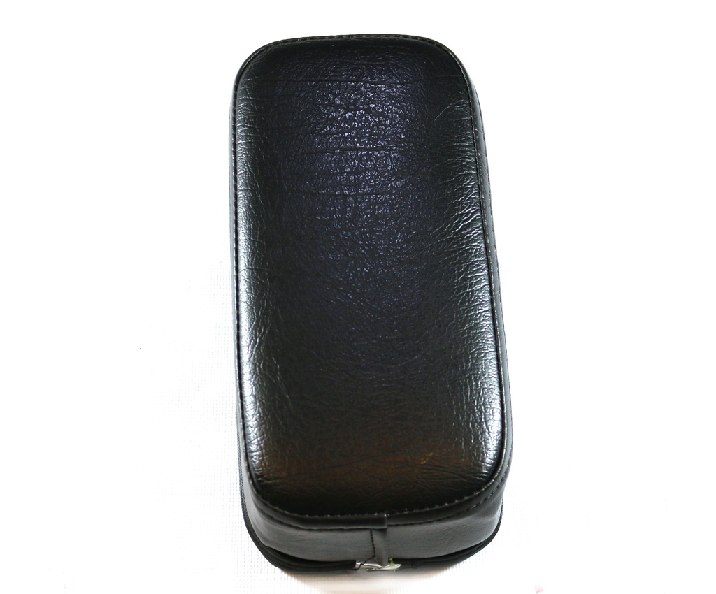 Left leg pad 